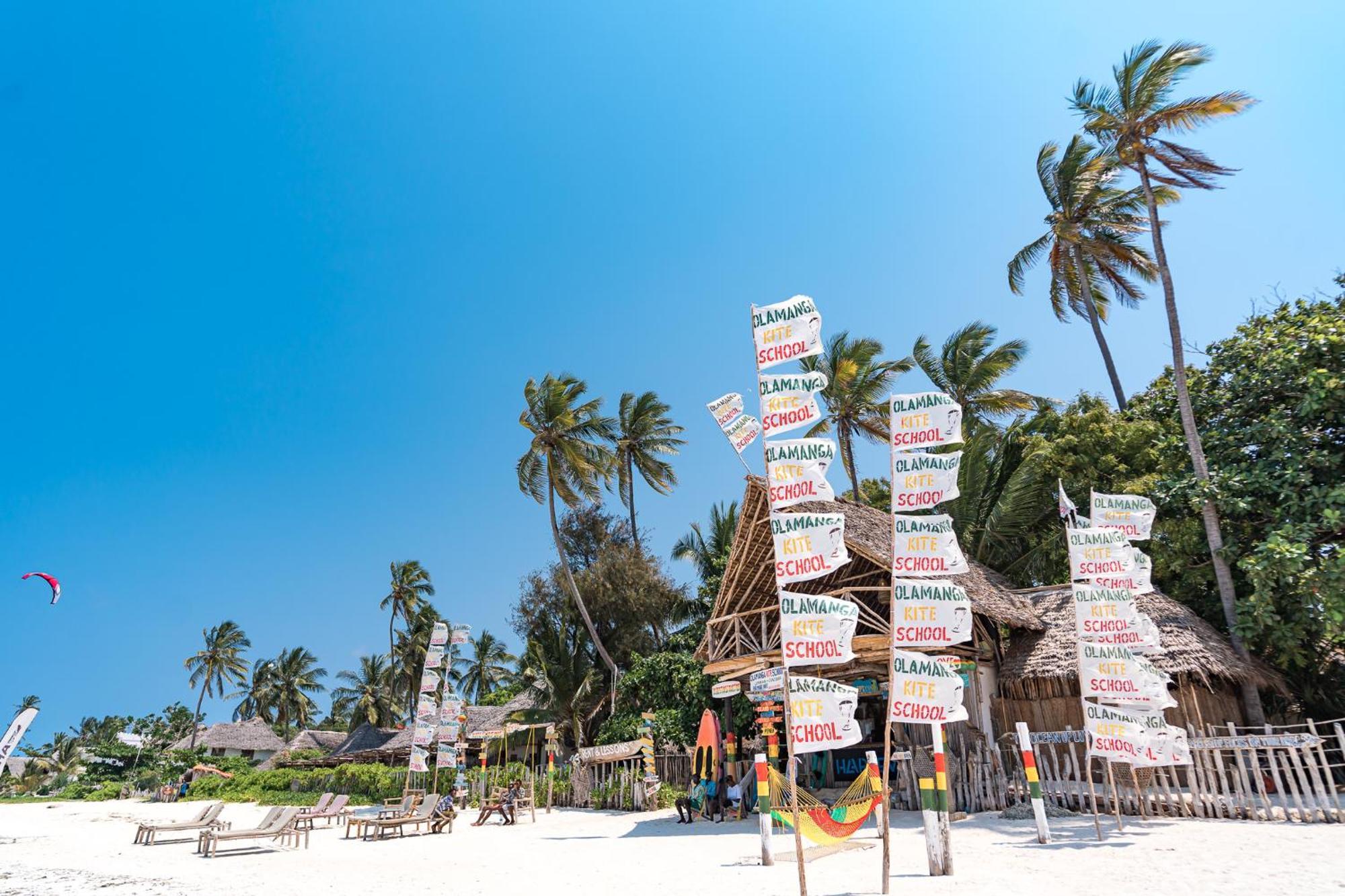 Pili Pili Beach 4* جامبياني